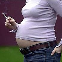 При курении во время беременности к плоду поступает недостаточно крови